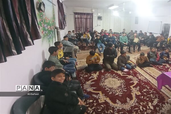جشن پسران قرآنی  در میلادامام جواد(ع) در  شهرستان خلیل اباد