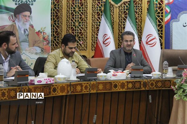 گردهمایی برگزاری معاونان پرورشی و تربیت بدنی ادارت آموزش و پرورش ۴۱ ناحیه و منطقه استان اصفهان
