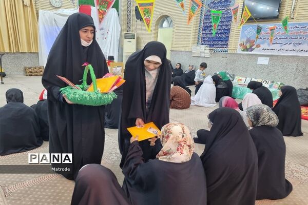 شرکت فعال پیشتازان شادگانی در مراسم اعتکاف دانش‌آموزی