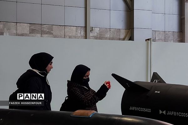 اردو  راهیان پیشرفت دانش‌آموزان مدرسه حکمت