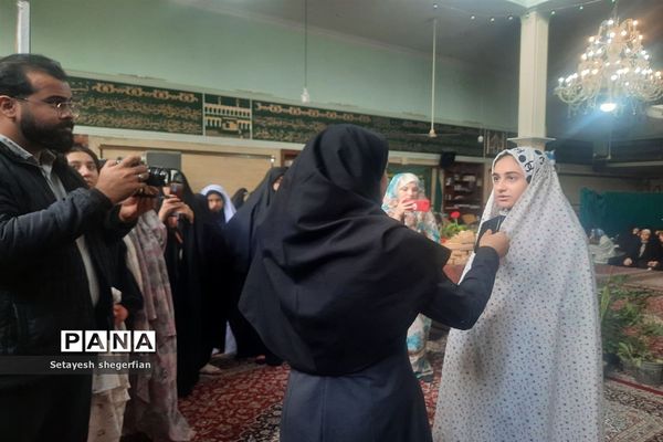 دیدار مدیر آموزش و پرورش ناحیه ۶ مشهد با دانش‌آموزان معتکف‌