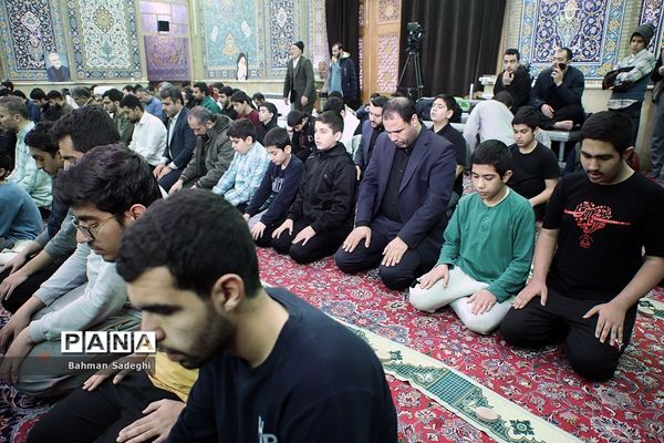 حضور وزیر آموزش و پرورش در مراسم اعتکاف دانشجومعلمان و دانش‌آموزان