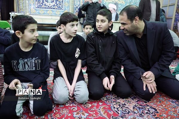 حضور وزیر آموزش و پرورش در مراسم اعتکاف دانشجومعلمان و دانش‌آموزان