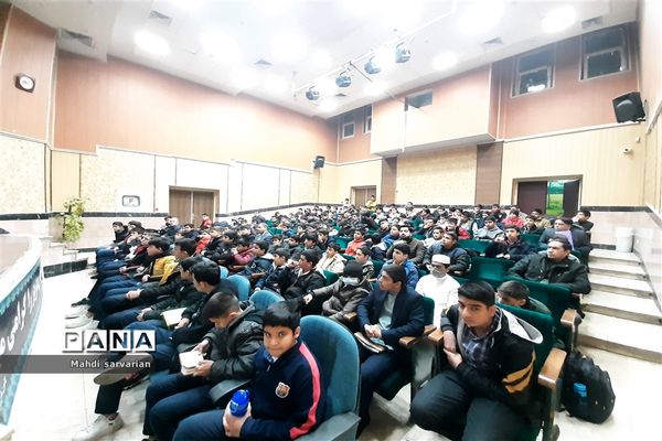 برگزاری مسابقات قرآن ، عترت و نماز دانش‌آموزان ناحیه ۷ مشهد مقدس