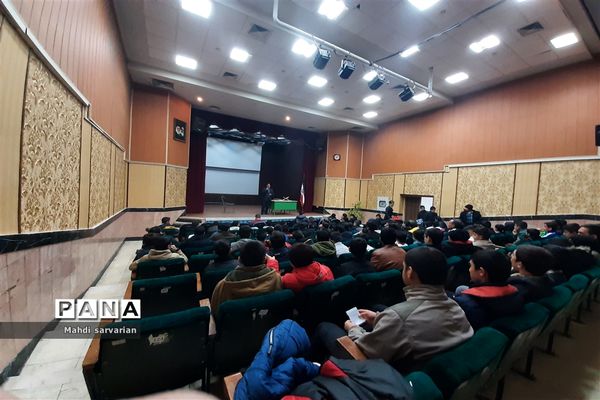 برگزاری مسابقات قرآن ، عترت و نماز دانش‌آموزان ناحیه ۷ مشهد مقدس