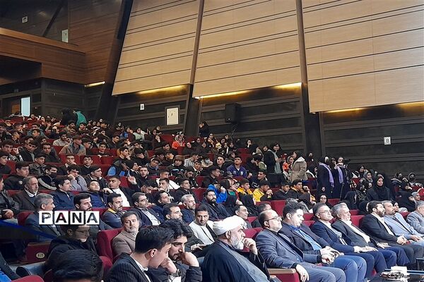 همایش بزرگ رأی اولی‌های شهرستان قدس
