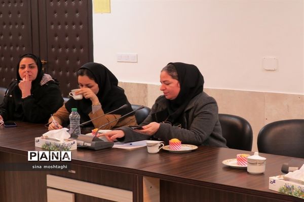 کارگاه آموزش شعر کودک و نوجوان شهرستان بجنورد  در اداره فرهنگ و ارشاد اسلامی