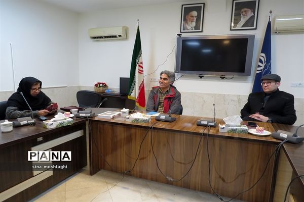 کارگاه آموزش شعر کودک و نوجوان شهرستان بجنورد  در اداره فرهنگ و ارشاد اسلامی