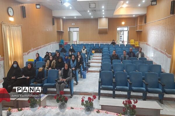 کارگاه توانمند سازی ویژه مشاوران در شهرستان شیروان