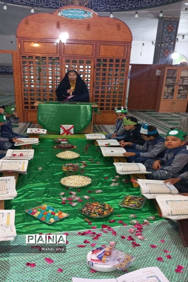 جشن قرآن در دبستان آیت الله غفاری روستای اسدآباد بهبهان