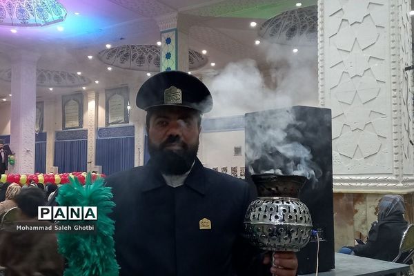 مراسم مهر پدری به‌مناسبت ولادت امام علی(ع) در مرقد شیخ صدوق ناحیه یک شهرری