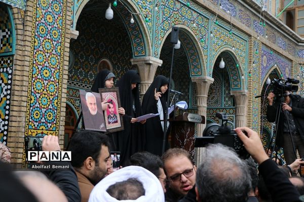 تشییع پیکر شهیدان «آقازاده نژاد» و «کریمی» در قم