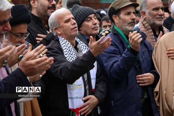 تشییع پیکر شهیدان «آقازاده نژاد» و «کریمی» در قم