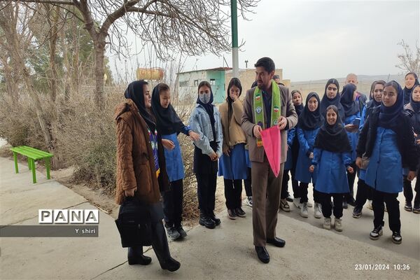 آموزش پیشتازان در مدارس محروم شهرستان‌های مانه و سملقان