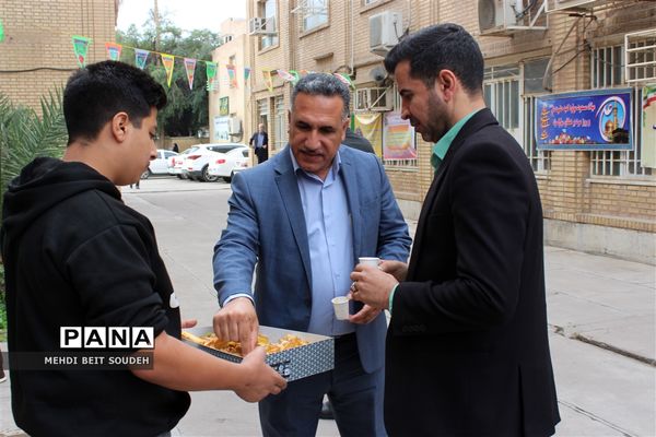 موکب  دانش‌آموزی به‌مناسب  ولادت امام علی (ع) و روز پدر