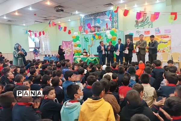 جشن میلاد امام علی ( ع) و روز پدر در دبستان شیخ مفید فشافویه
