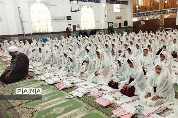 جشن تکلیف دختران در حاجی آباد