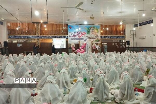 جشن تکلیف دختران در حاجی آباد
