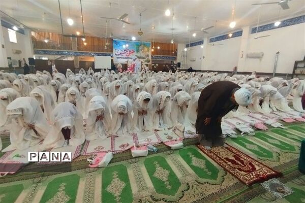 جشن تکلیف دختران در حاجی آباد