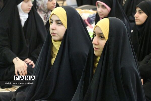 افتتاحیه مراسم معنوی اعتکاف در مسجد هجرت آموزش و پرورش ناحیه ۳ مشهد