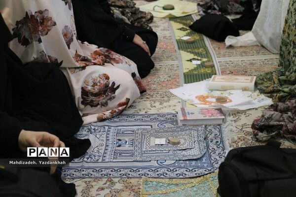 افتتاحیه مراسم معنوی اعتکاف در مسجد هجرت آموزش و پرورش ناحیه ۳ مشهد