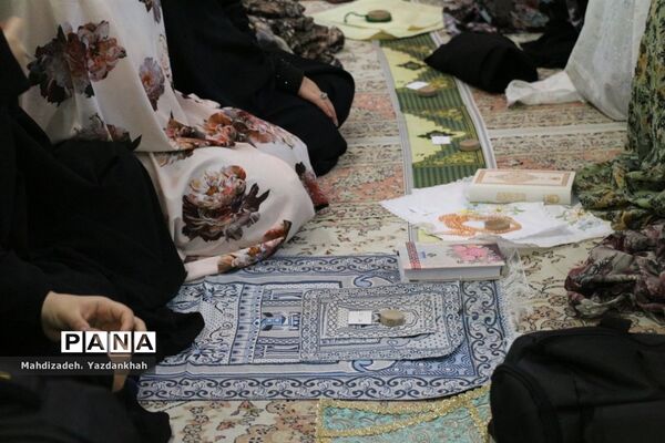 افتتاحیه مراسم معنوی اعتکاف در مسجد هجرت آموزش و پرورش ناحیه ۳ مشهد