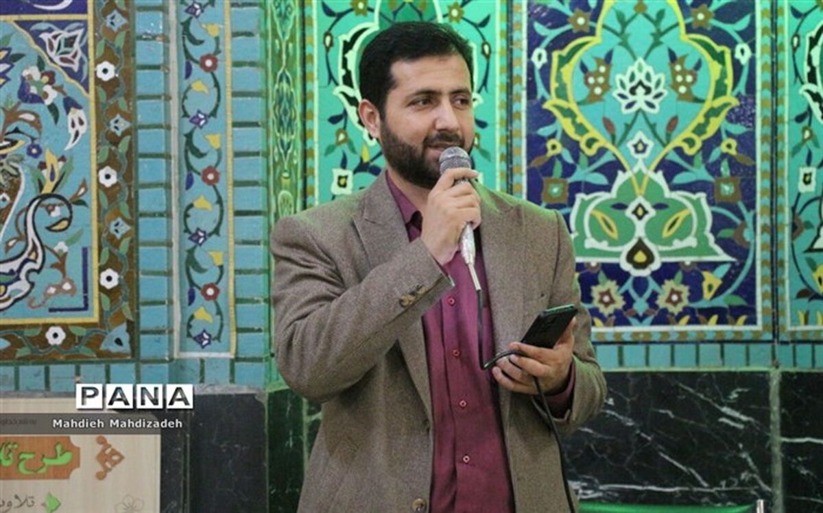 آغاز مراسم معنوی اعتکاف دانش‌آموزان  ناحیه ۳ مشهد‌