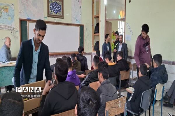 جشن‌های مولود کعبه در مدارس شادگان