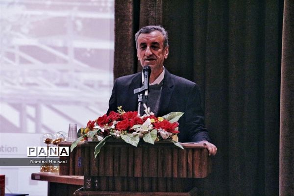 روز مددکاری در تبریز