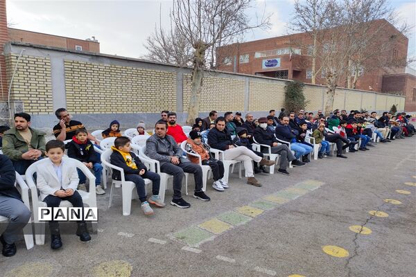 برگزاری جشن پدر و پسری در دبستان پسرانه سعدی یک