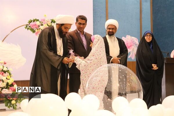 جشن عبادت و بهار بندگی دانش‌آموزان در بندرخمیر