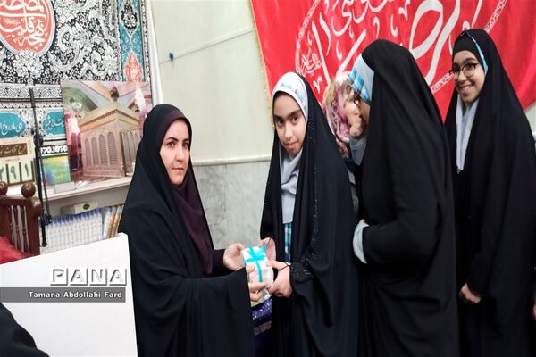 برگزاری جشن میلاد حضرت علی (ع)در مسجد فاطمی مشهد