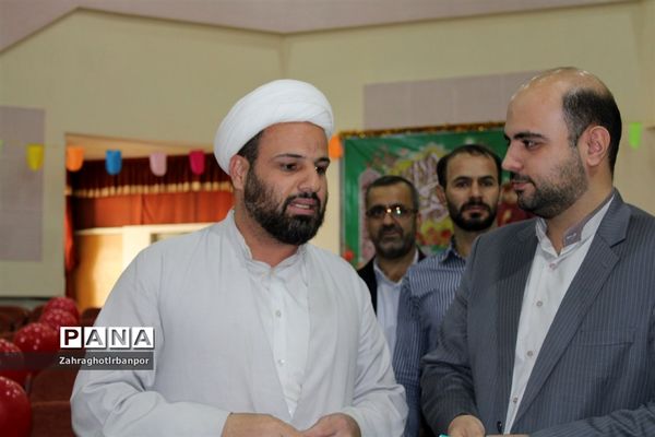 اختتامیه‌ نمایشگاه معجزه مادری و جشن مادرانه و دخترانه همزمان با ولادت امام علی(ع)