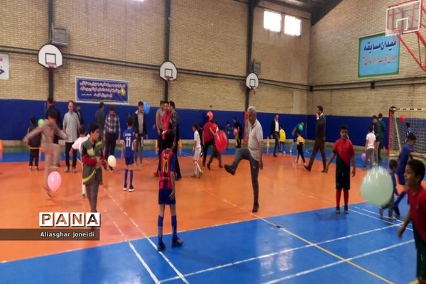 مسابقه پدر پسری و رقابت پایاپای بین پدرها و پسرها در شهرستان پیشوا