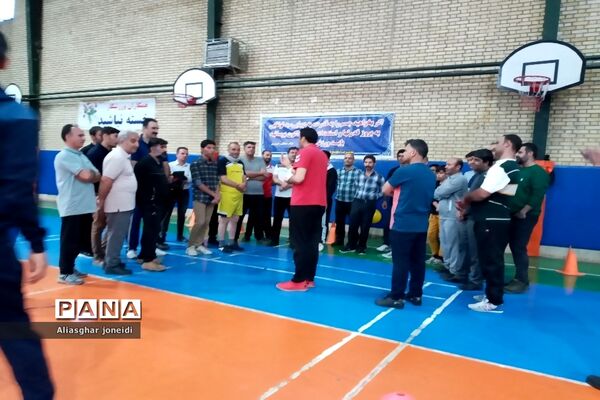 مسابقه پدر پسری و رقابت پایاپای بین پدرها و پسرها در شهرستان پیشوا