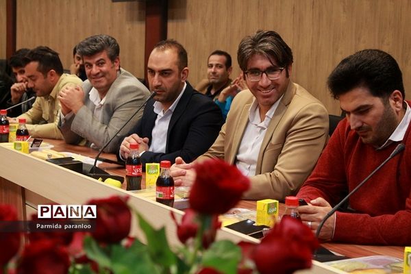 برگزاری میلاد با سعادت امام علی (ع) و روز پدر در بهارستان‌۲