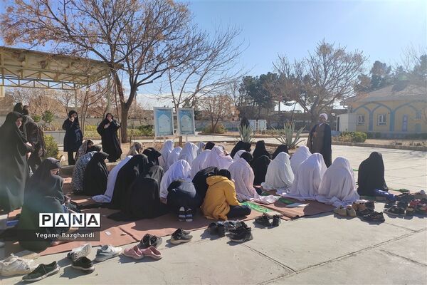 اقامه نماز باران در مدارس سبزوار
