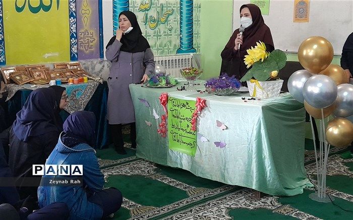 روز بدون کتاب، روزی مفرح برای دانش‌آموزان است