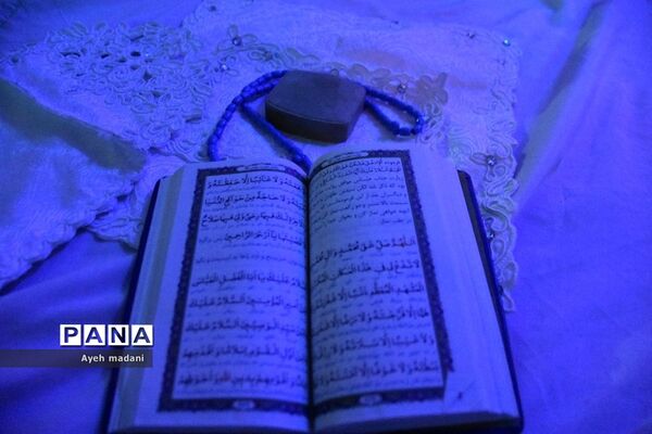 اعتکاف دانش‌آموزی در مسجدالنبی اصفهان