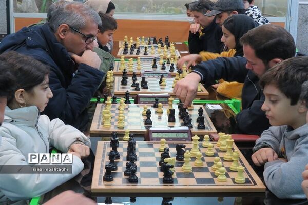 مسابقه شطرنج خانوادگی در هیئت شطرنج بجنورد