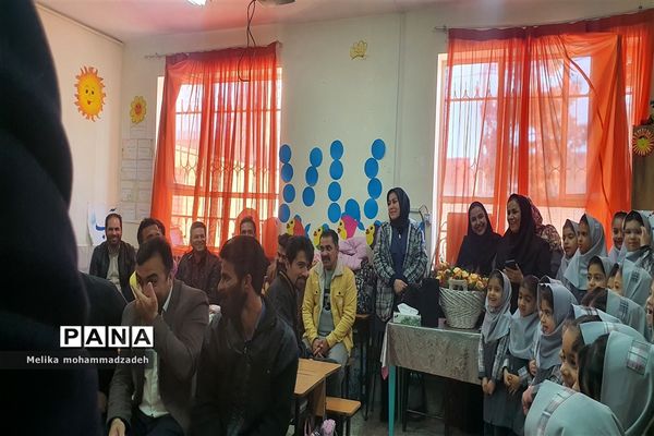 گرامیداشت ولادت حضرت علی(ع) در دبستان دخترانه معلم