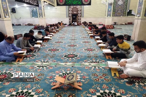 مراسم معنوی اعتکاف دانش‌آموزان پسر شادگانی