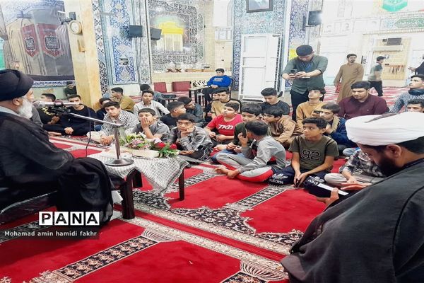 اعتکاف دانش‌آموزی در شهرستان کارون