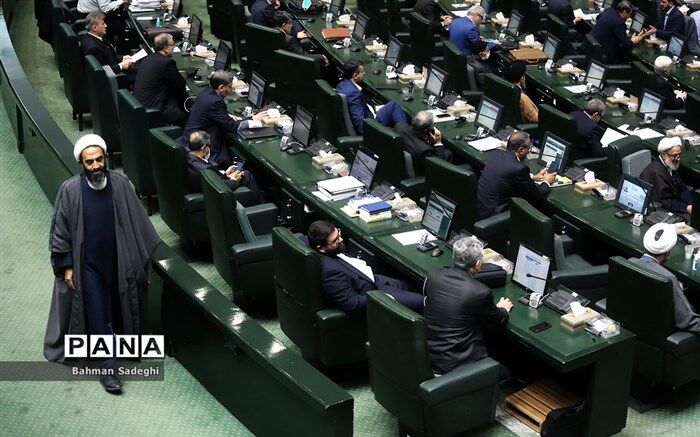 اجازه مجلس به آموزش و پرورش برای بکارگیری معلمان بازنشسته