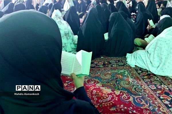 اعتکاف دانش‌آموزی در پاکدشت