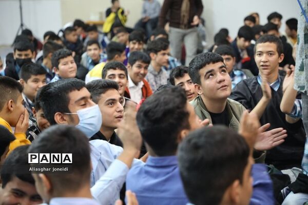 جشن تکلیف عبادی ویژه دانش‌آموزان پسر پایه نهم شهرستان پیشوا