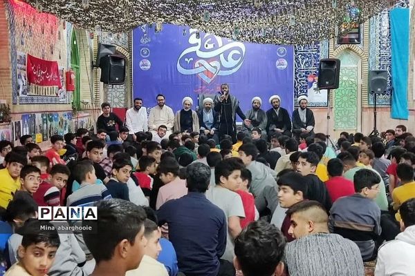 حضور دانش آموزان پسر شهرستان پیشوا در مراسم معنوی اعتکاف