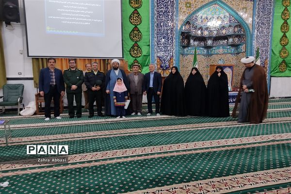 اختتامیه اعتکاف دختران دانش‌آموز در مه ولات