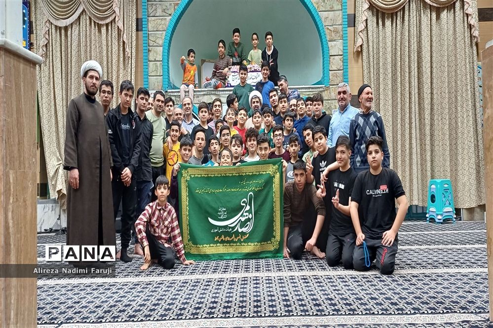 حضور پرشور مردم فاروج در مراسم اعتکاف