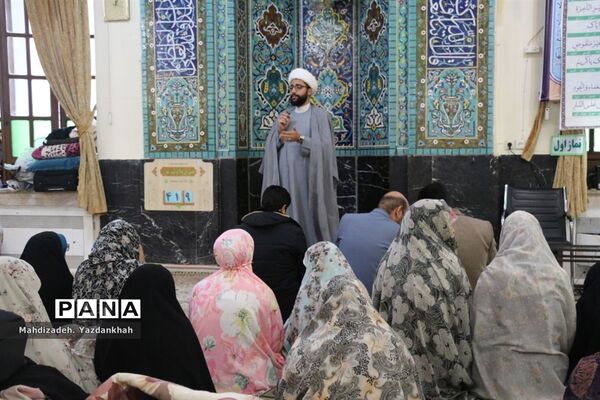 مراسم معنوی اعتکاف دانش‌آموزان ناحیه ۳ مشهد‌